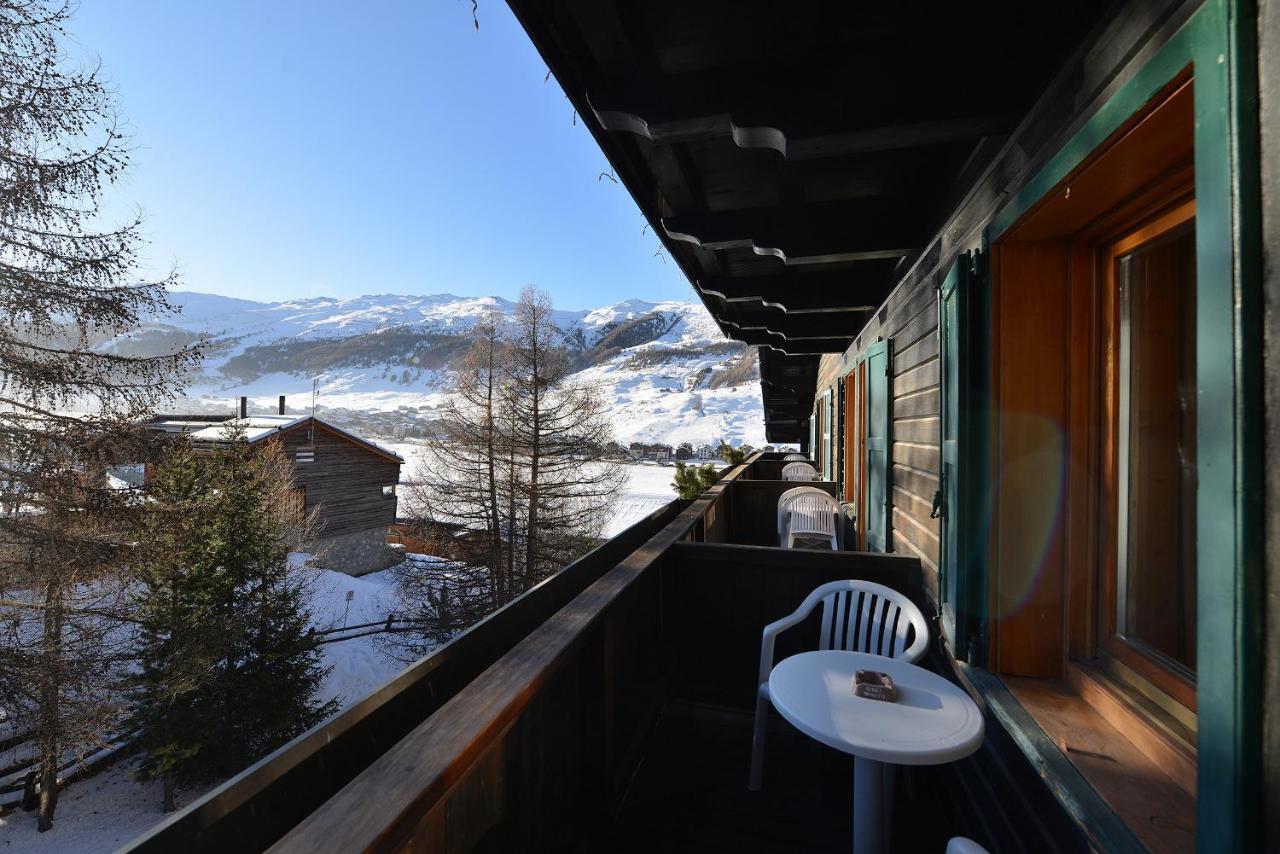 Hotel Bucaneve Livigno Exteriör bild